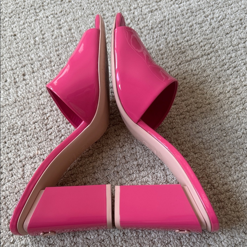 CHANEL Hot Pink Patent Leather Block Heel Mules Sandals Size 40.5 - Picture 5 of 10